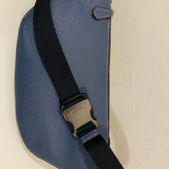 Coach x Peanuts Warren Belt Bag With Snoopy Motif - Picture 3 of 4